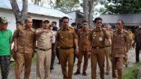 Pj Bupati Pinrang H, Ahmadi Aki,l SE, MM Melakukan Pemantauan Persiapan Pelaksanaan Kegiatan Festival Bumi Lasinrang Di Pantai Wisata Al- Fath Stira Paradise