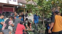 Tiga Pilar Kelurahan Rappang bersama warga gelar karya bhakti untuk kebersihan lingkungan