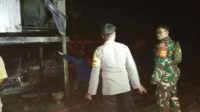Babinsa Desa Talawe Berperan Aktif dalam Penanganan Kebakaran Rumah di Dusun Bulukonyi