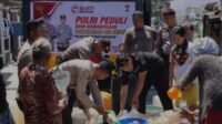 Polres Pelabuhan Salurkan Air Bersih Kepemukiman Warga Yang Kekeringan Air Bersih