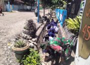 Cinta Lingkungan, Babinsa Koramil 1420-04/Watangpulu Mengajak Siswa Bersih Bersih