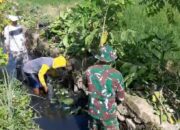 Koramil 1420-05/Dua Pitue Gelar Karya Bakti di Desa salobukkang  Antisipasi Banjir Musim Hujan