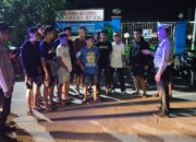 Akhir Pekan Lebih Nyaman, Warga Apresiasi Patroli Pa’Bicara Jajaran Polsek Polres Sidrap