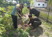 ​Bati Bhakti Siter Kodim 1420/Sidrap Pimpin Aksi Penanaman Pohon, Hijaukan Lingkungan Asrama