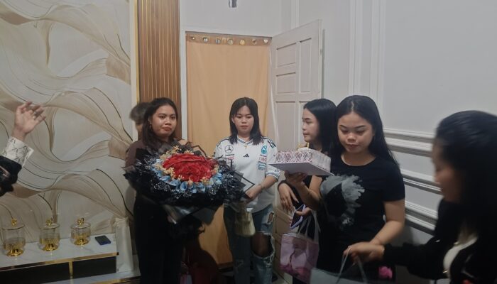 Ulang Tahun ke-21 Syalu Zalyanthi Dirangkaikan Syukuran Pindah Rumah, Berlangsung Meriah di BTN Grand Sulawesi