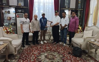 Kunjungi Gubernur Sumbar, Andarizal Uraikan Rencana KJI Gelar UKW di Padang